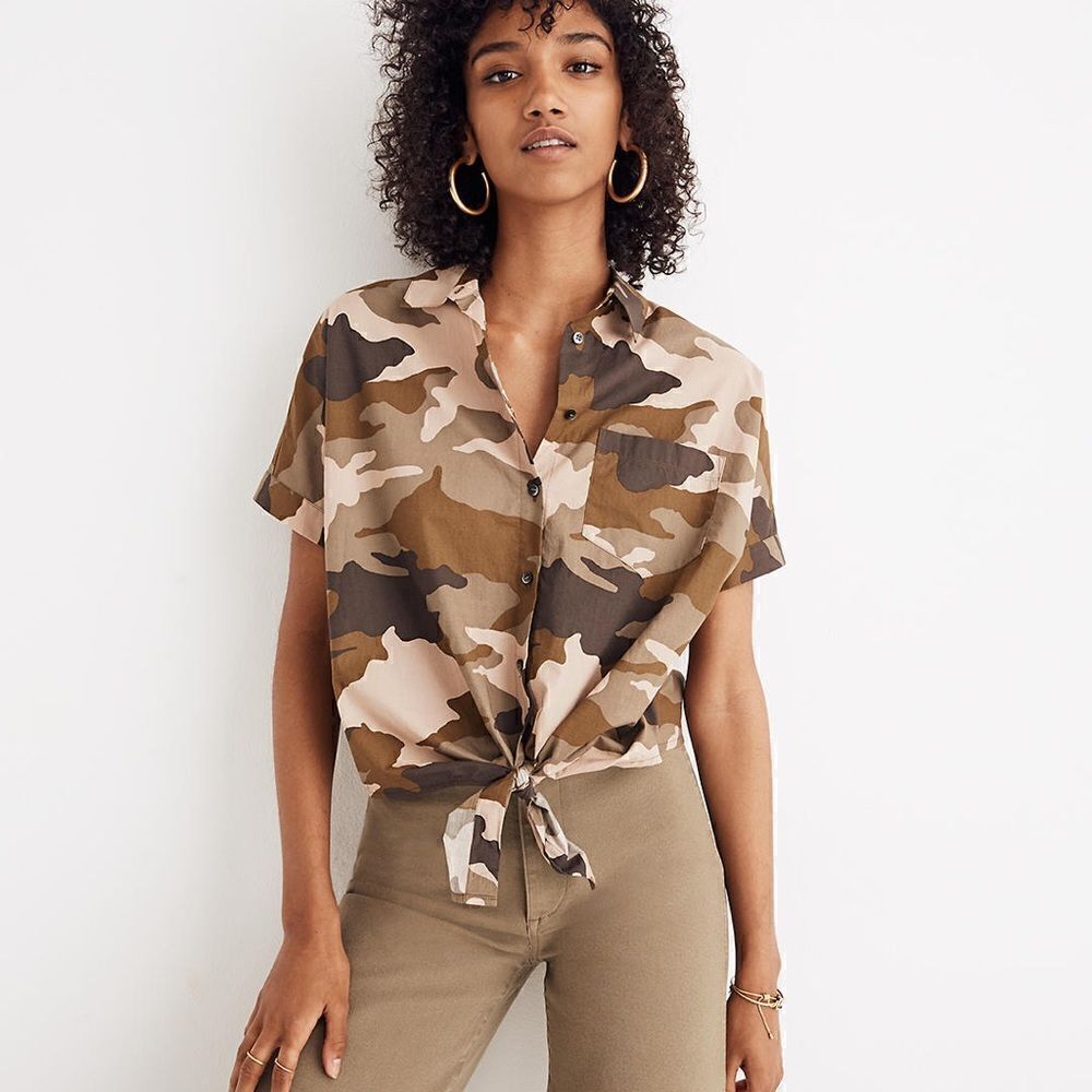 Madewell Camo Tie-Front Button Shirt in Tan, Brown, Olive